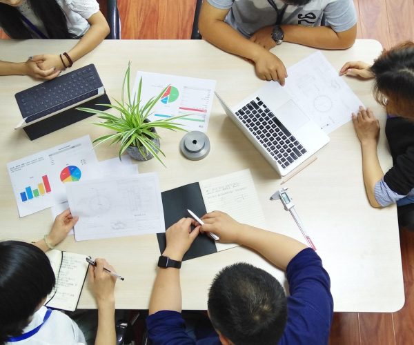 desk-5020800_1920 desk-5020800_1920